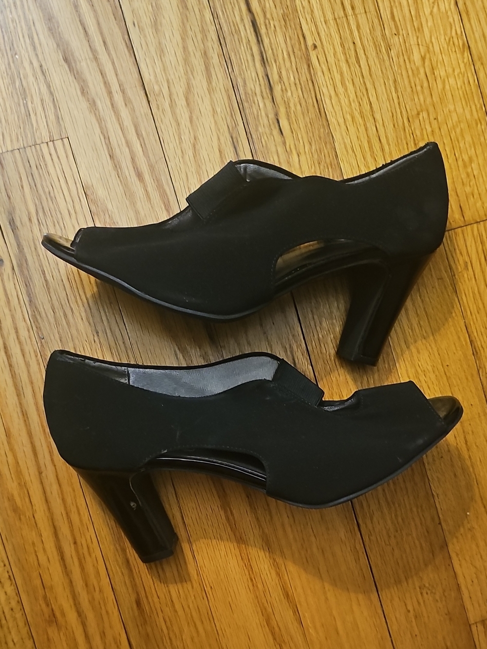 Life Stride Black Peep-Toe Block Heel Pumps